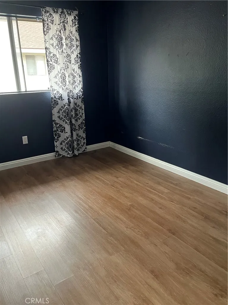 3073 Gladstone  home-pic-3