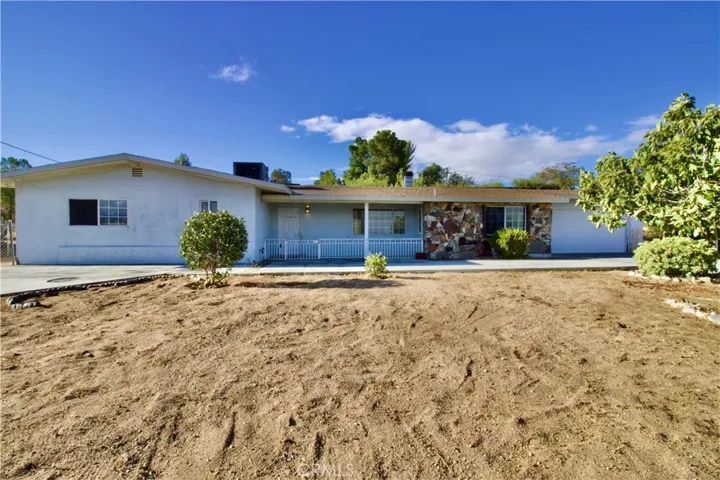 17090 Cholla Avenue, Hesperia, California 92345