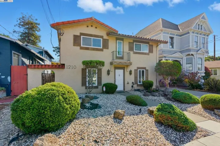 1210 Broadway A, Alameda, California 94501