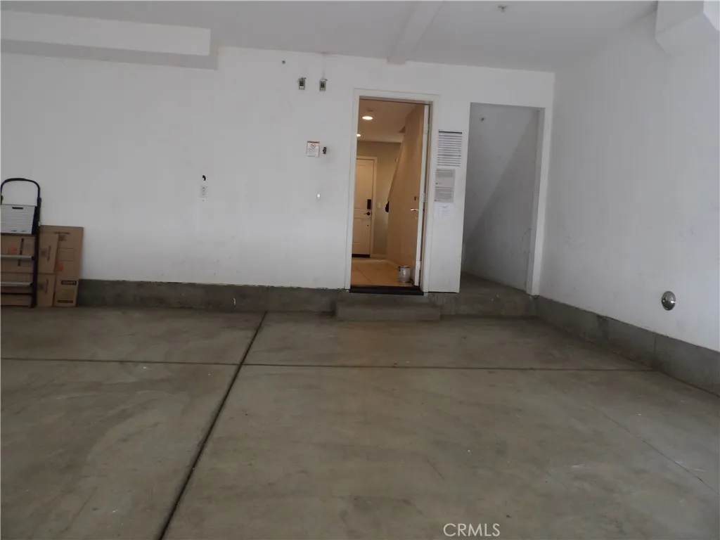 13 Weiss, South El Monte, California 91733 home-pic-22