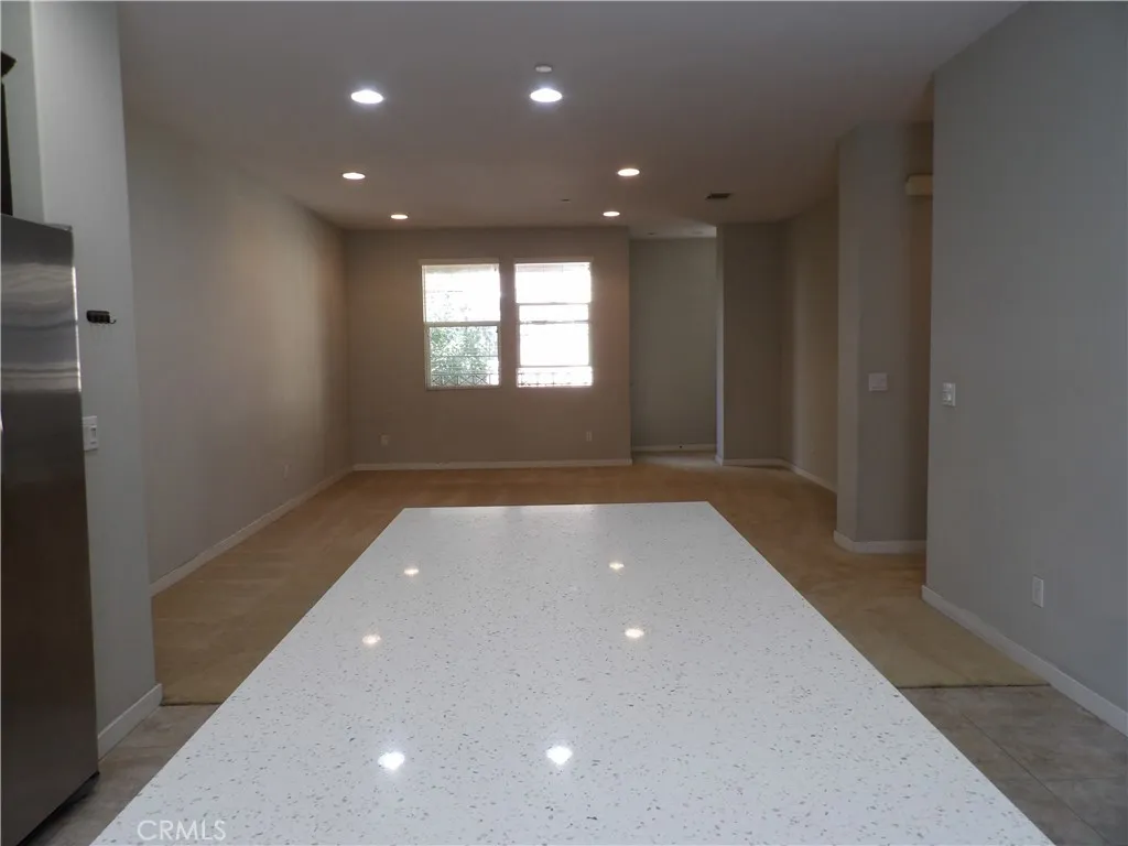 13 Weiss, South El Monte, California 91733 home-pic-6