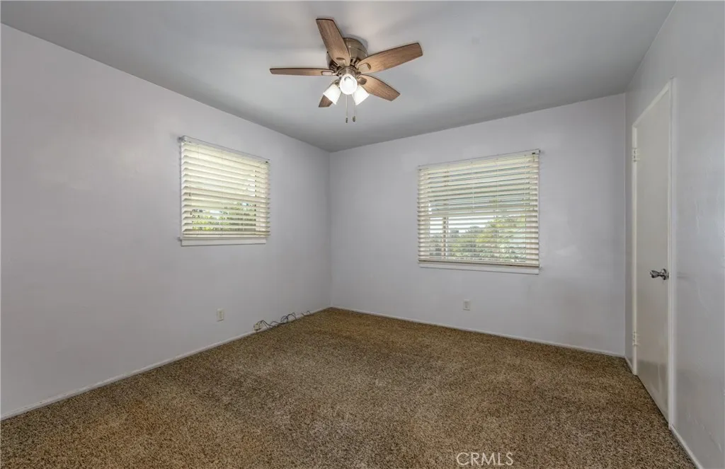 12035 3rd St, Yucaipa, California 92399 home-pic-10