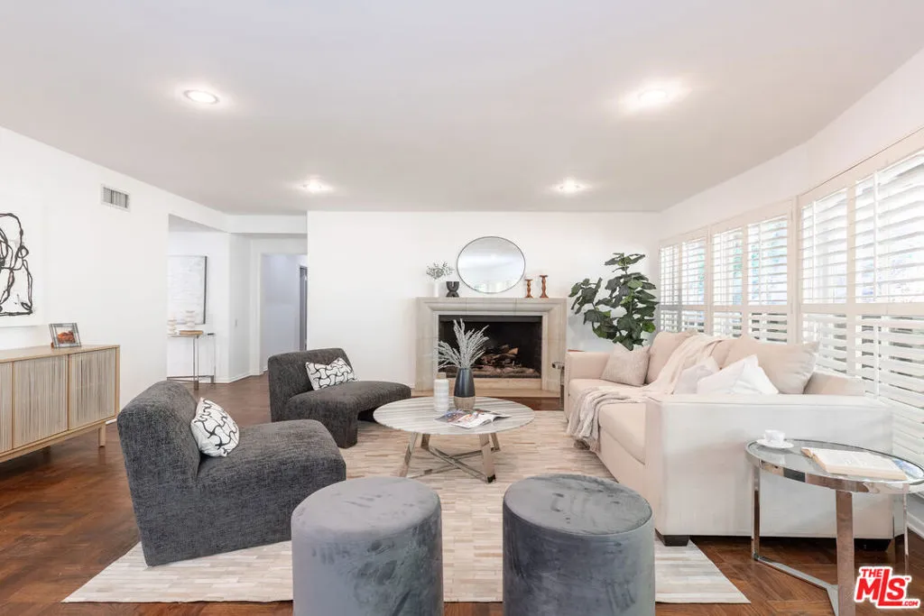 2559 Hutton Drive, Beverly Hills, California 90210 home-pic-5