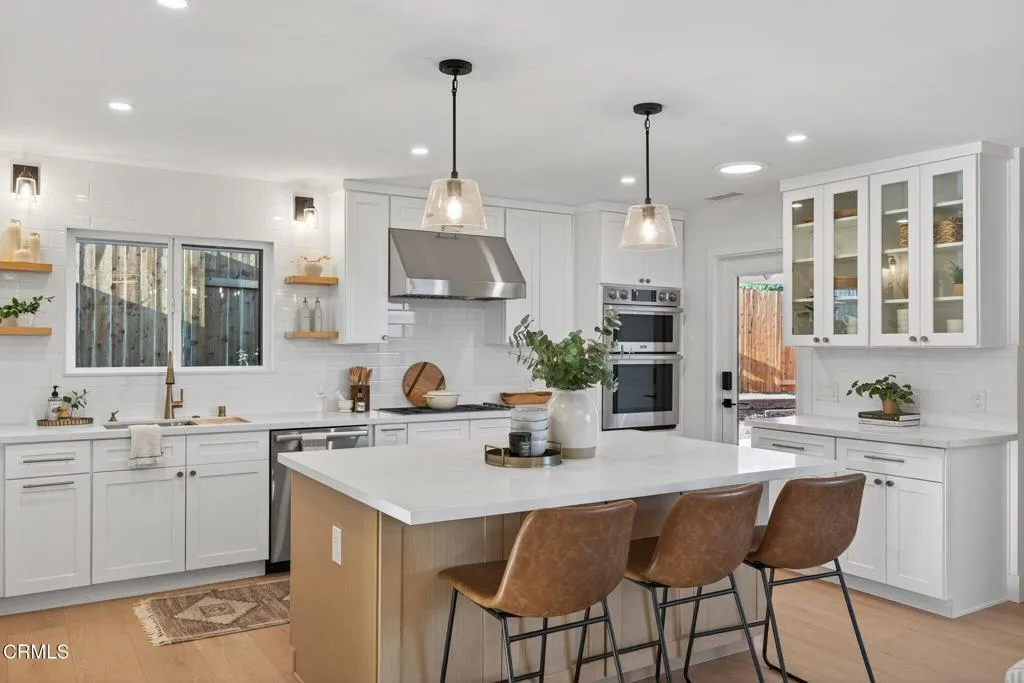 511 Beverly Circle, Camarillo, California 93010 home-pic-15