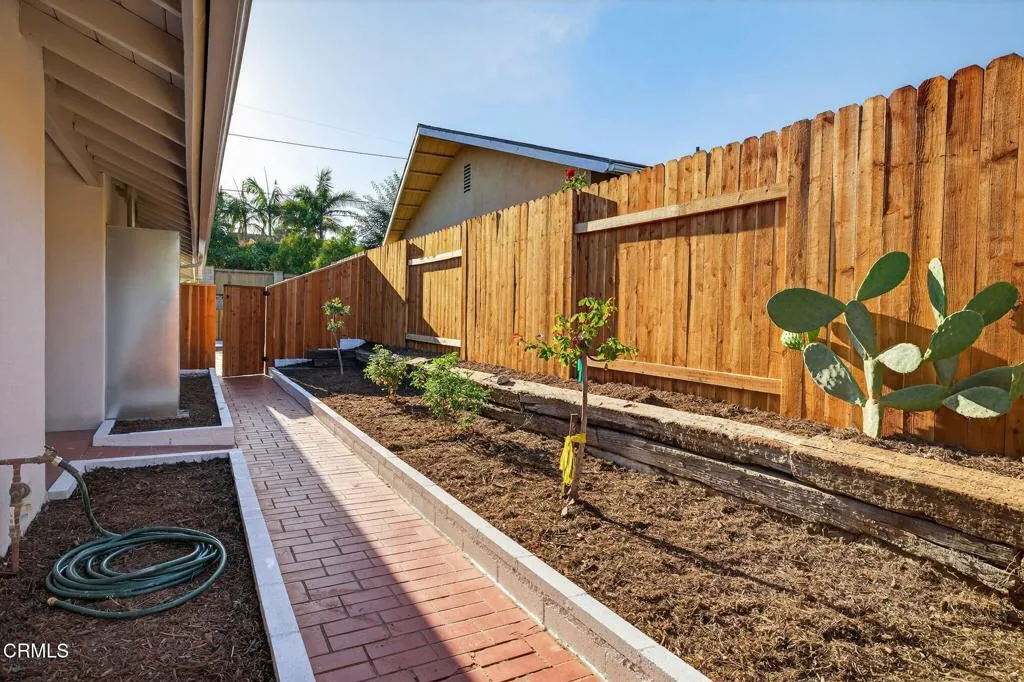 511 Beverly Circle, Camarillo, California 93010 home-pic-67