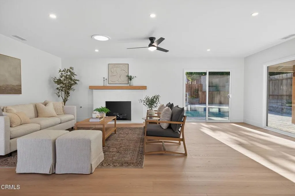 511 Beverly Circle, Camarillo, California 93010 home-pic-7