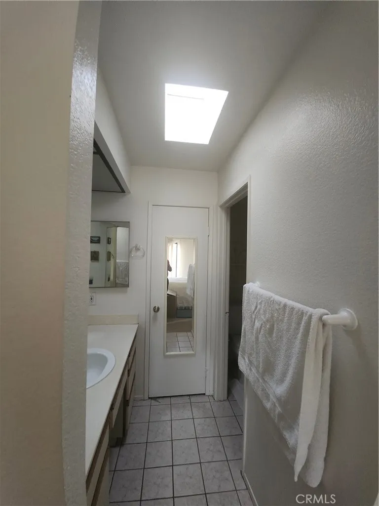 203 Park Shadow, Baldwin Park, California 91706 home-pic-15
