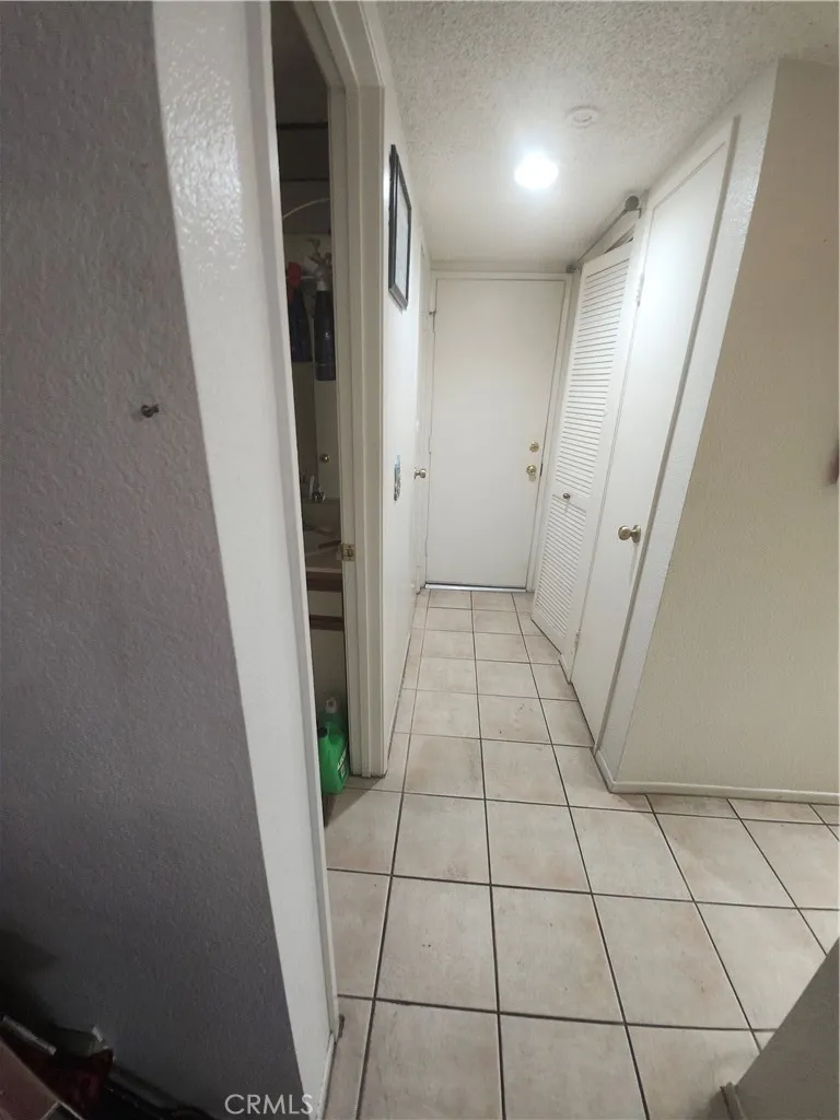 203 Park Shadow, Baldwin Park, California 91706 home-pic-4