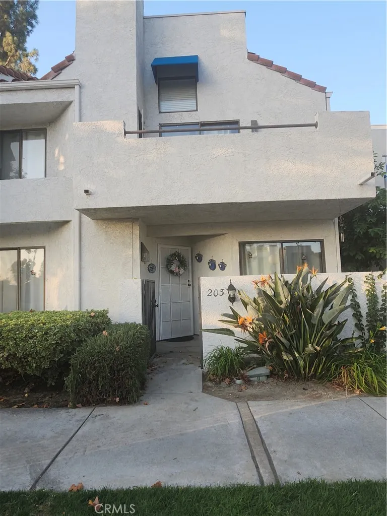 203 Park Shadow, Baldwin Park, California 91706 home-pic-6