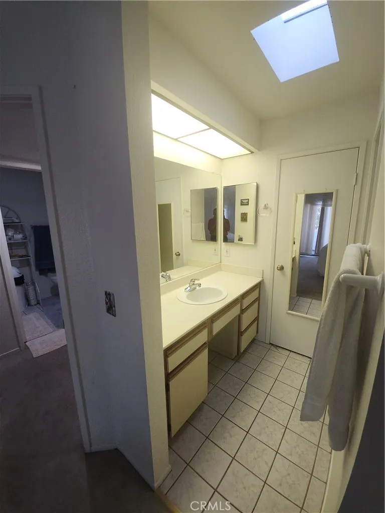 203 Park Shadow, Baldwin Park, California 91706 home-pic-14