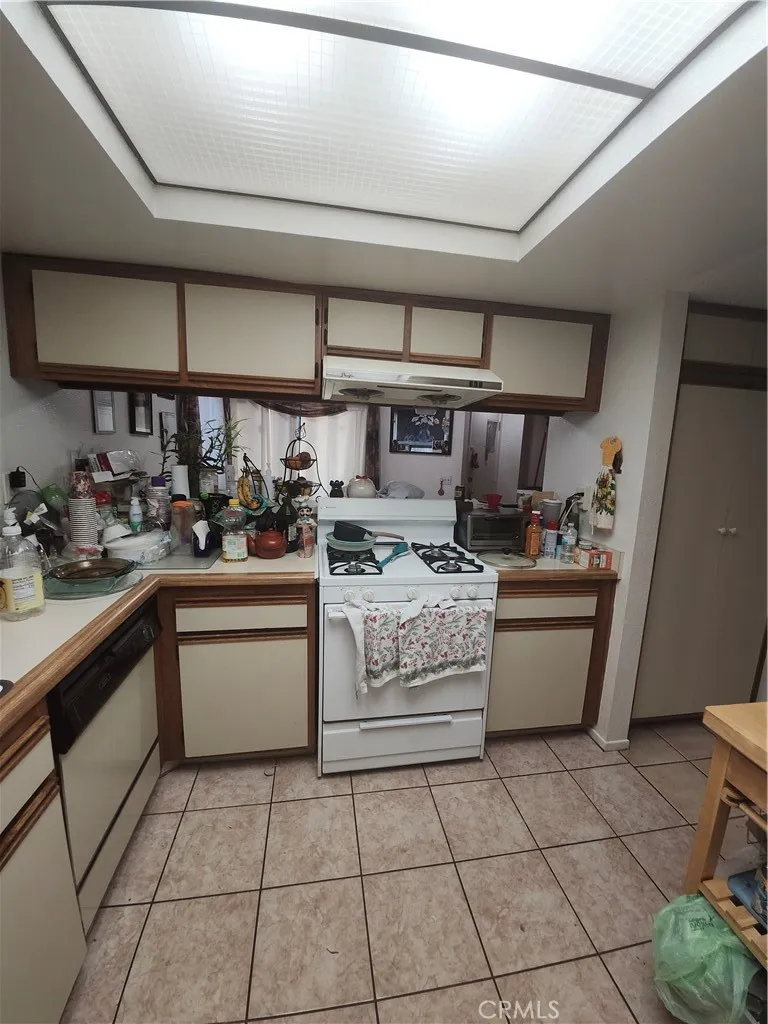 203 Park Shadow, Baldwin Park, California 91706 home-pic-7