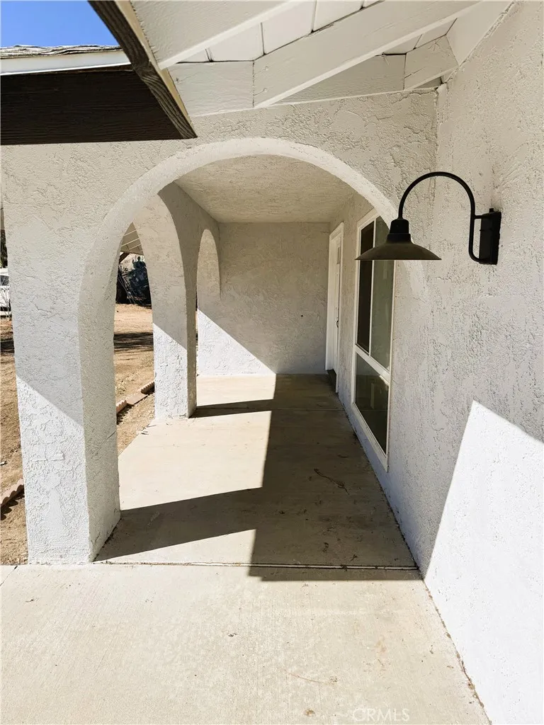 21145 21145 Kimes, Perris, California 92570 home-pic-1