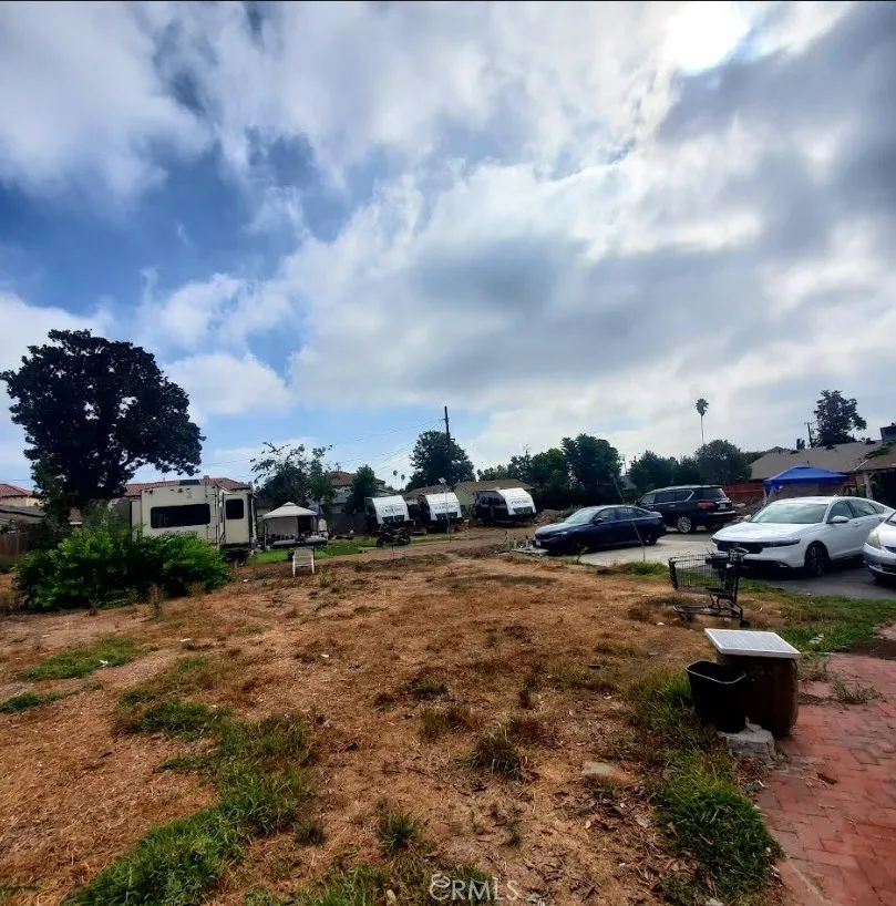 6352 6352 N Muscatel, San Gabriel, California 91775 home-pic-6