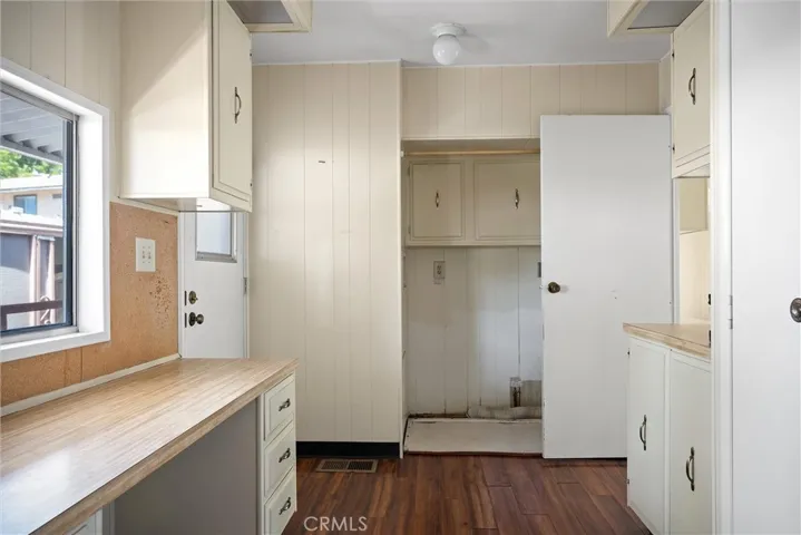 laundry room and flex work space