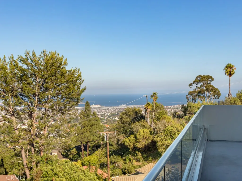 43 Avenida Corona, Rancho Palos Verdes, California 90275 home-pic-15