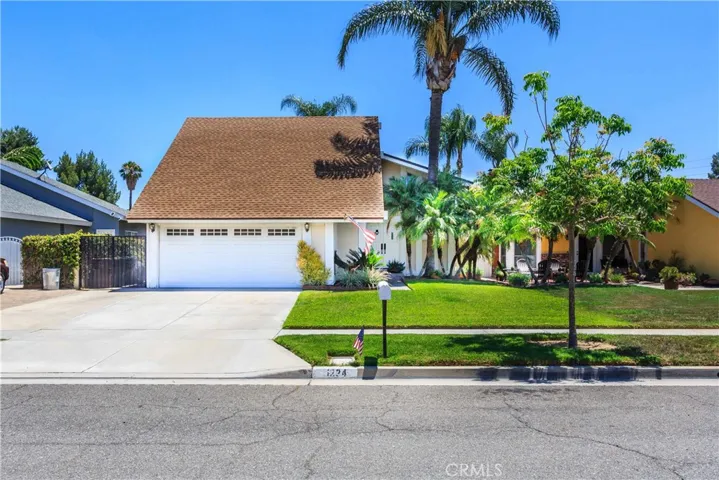 1224 N Foxton Cir, Anaheim Hills, California 92807