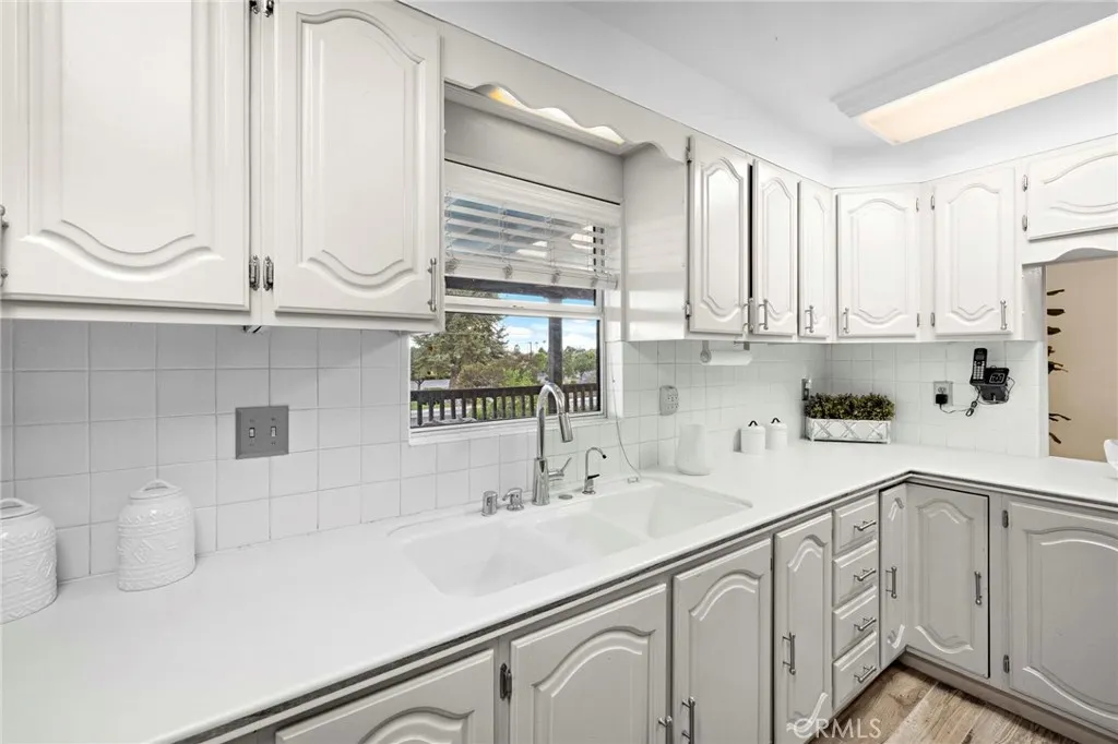 514 Fernpark Drive, Glendora, California 91741 home-pic-14