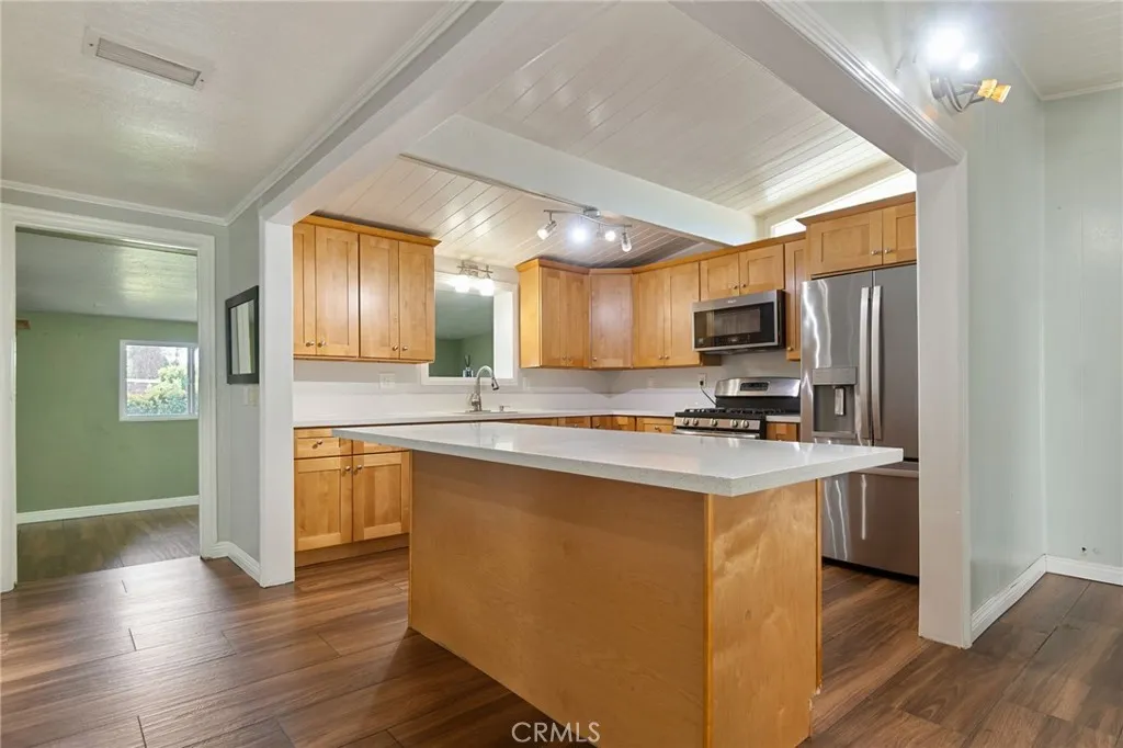 17009 E Tudor Street, Covina, California 91722 home-pic-11