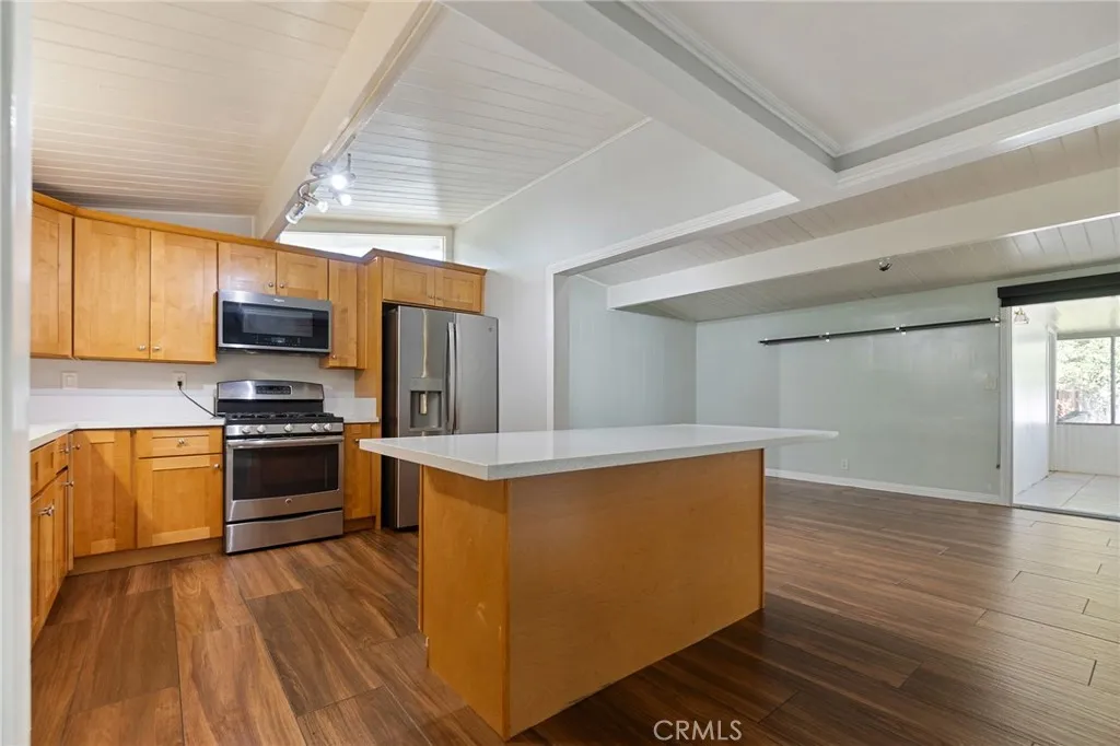17009 E Tudor Street, Covina, California 91722 home-pic-9
