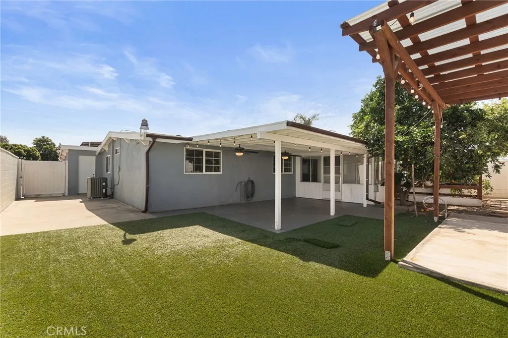 17009 E Tudor Street, Covina, California 91722 home-pic-63
