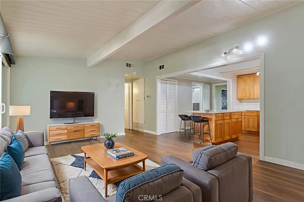 17009 E Tudor Street, Covina, California 91722 home-pic-21