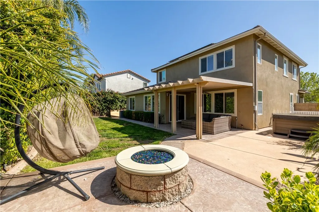 27937 Pleasant Bay Circle, Menifee, California 92585 home-pic-18