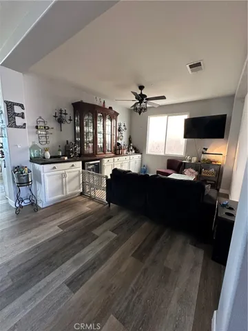 11785 Forest Park Ln, Victorville, California 92392