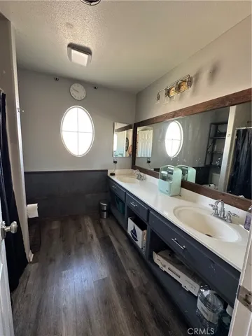 11785 Forest Park Ln, Victorville, California 92392