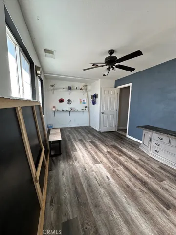 11785 Forest Park Ln, Victorville, California 92392