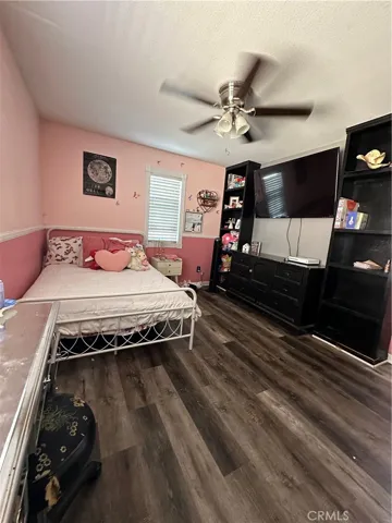 11785 Forest Park Ln, Victorville, California 92392