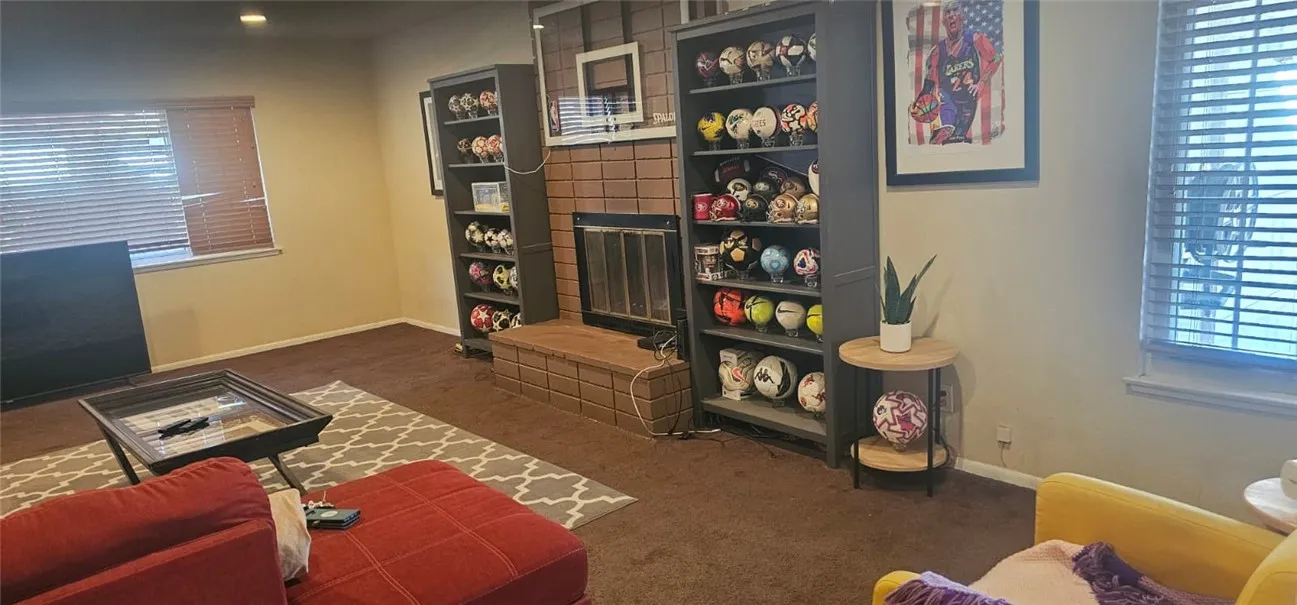 15728 La Paz, Victorville, California 92395 home-pic-7