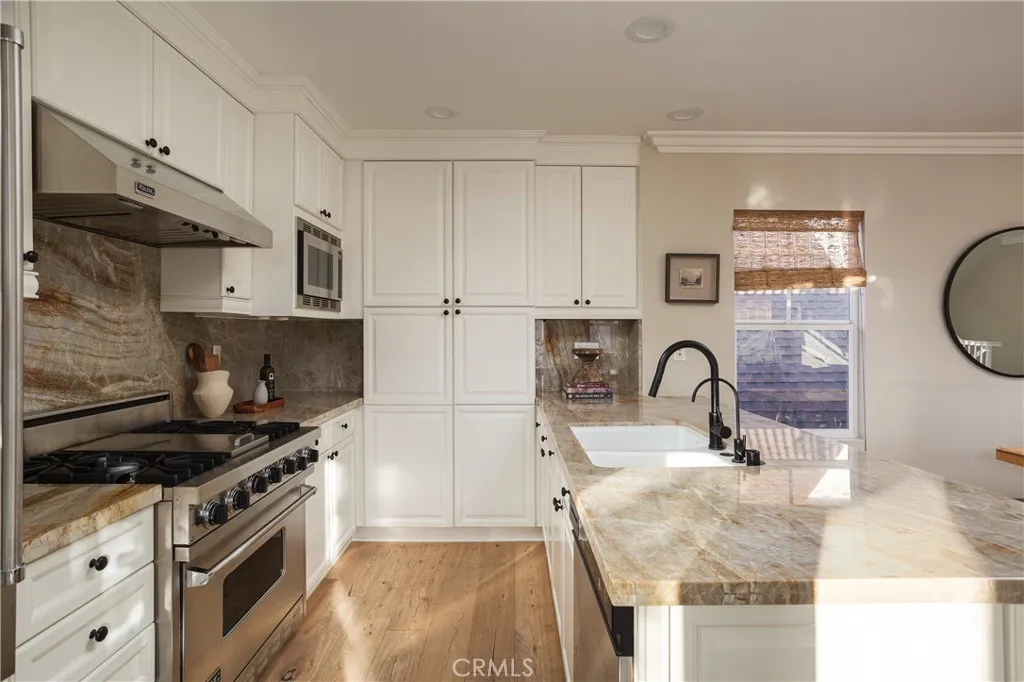 433 1/2 Acacia, Corona Del Mar, California 92625 home-pic-2