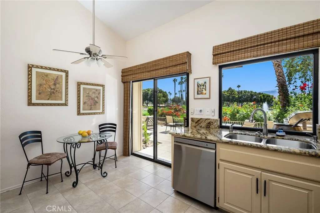 175 Bouquet Canyon Drive, Palm Desert, California 92211 home-pic-10