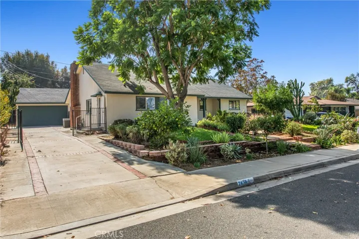 2838 Shenandoah Road, Riverside, California 92506