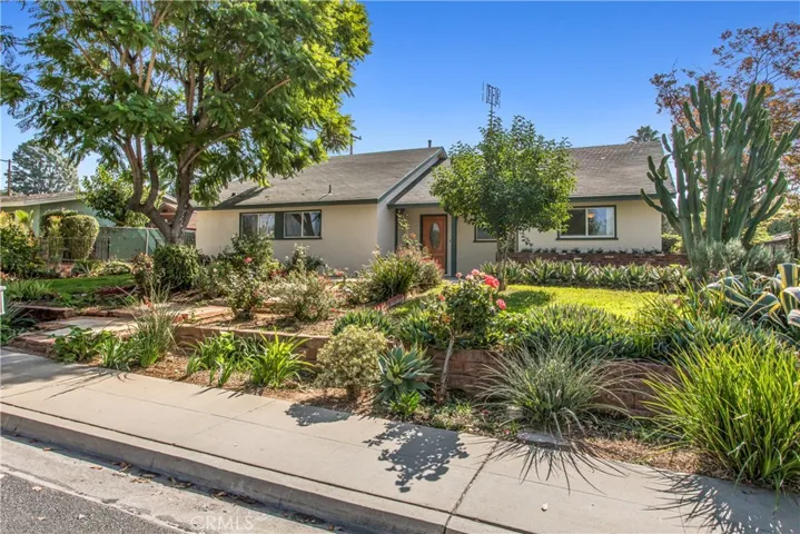 2838 Shenandoah Road, Riverside, California 92506