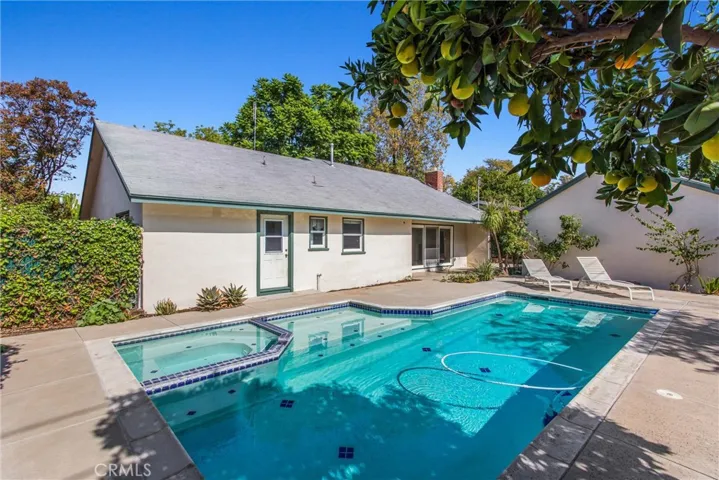 2838 Shenandoah Road, Riverside, California 92506