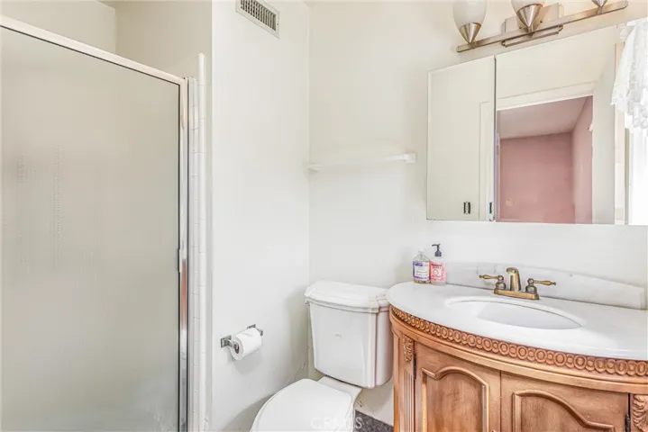 2838 Shenandoah Road, Riverside, California 92506