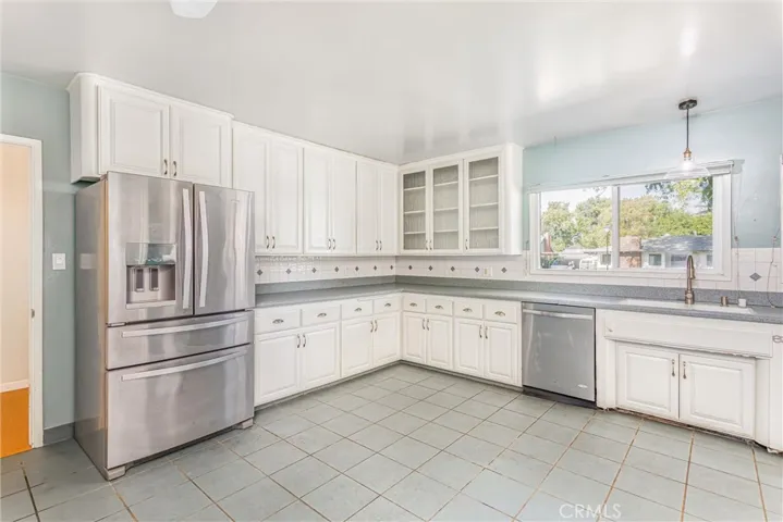 2838 Shenandoah Road, Riverside, California 92506