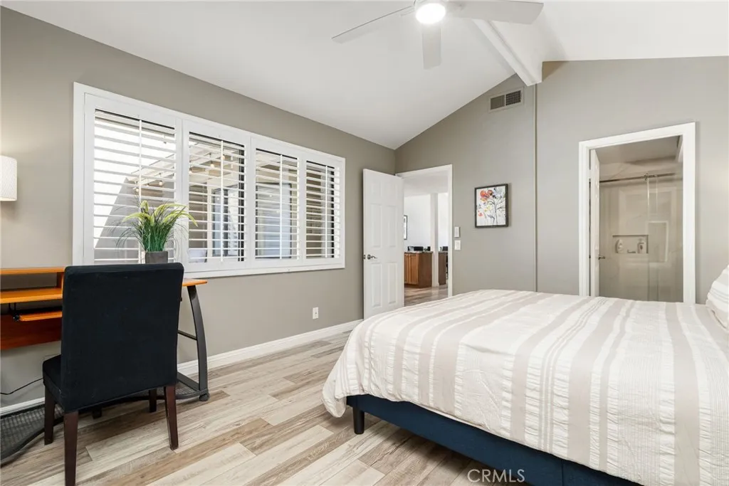 152 Lost River Drive, Palm Desert, California 92211 home-pic-19