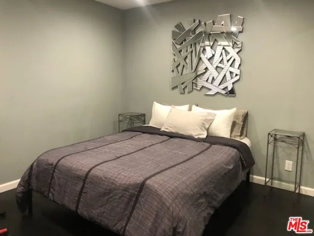 Great separate 2nd bedroom