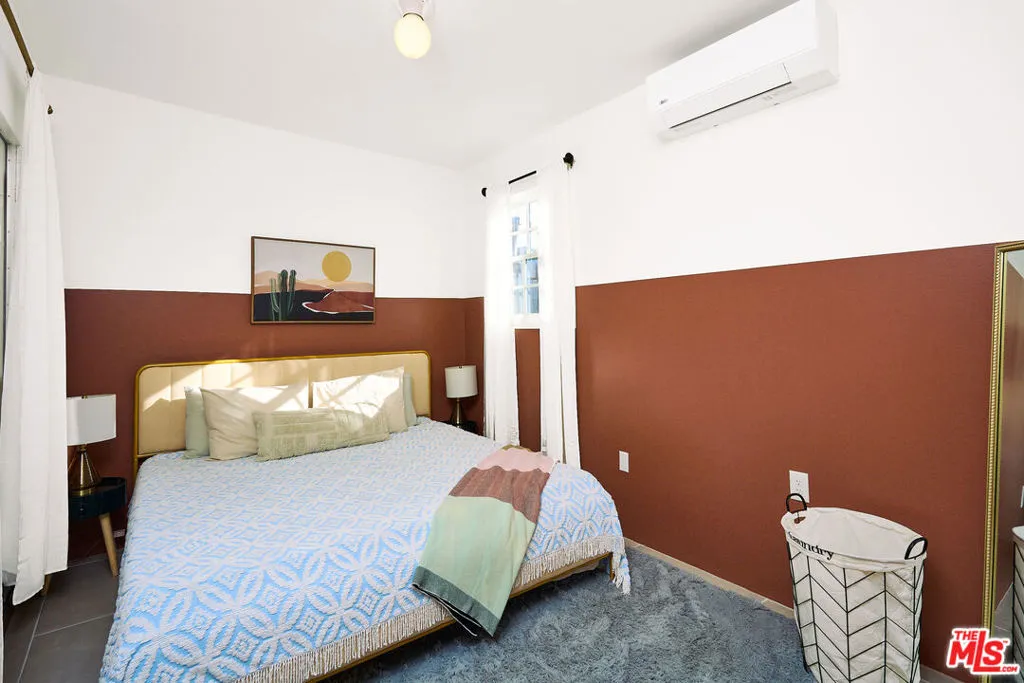 818 Palms Boulevard, Venice, California 90291 home-pic-37