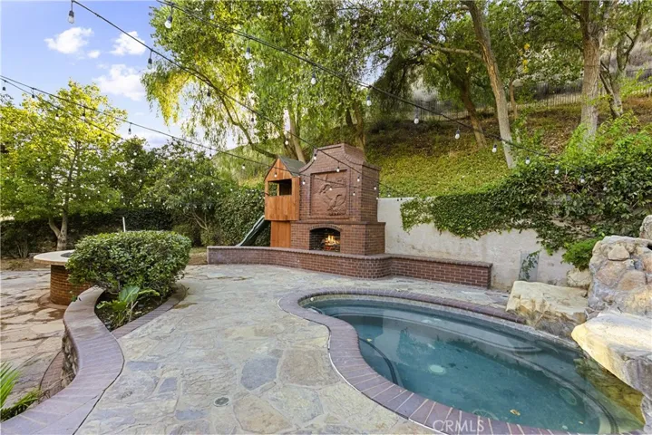 28811 Park Woodland, Saugus, California 91390