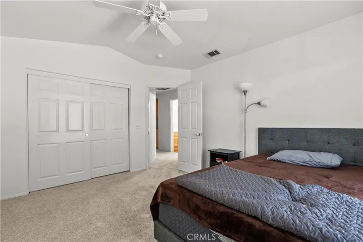 28811 Park Woodland, Saugus, California 91390
