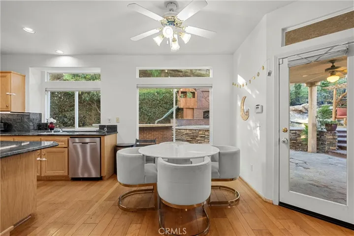 28811 Park Woodland, Saugus, California 91390