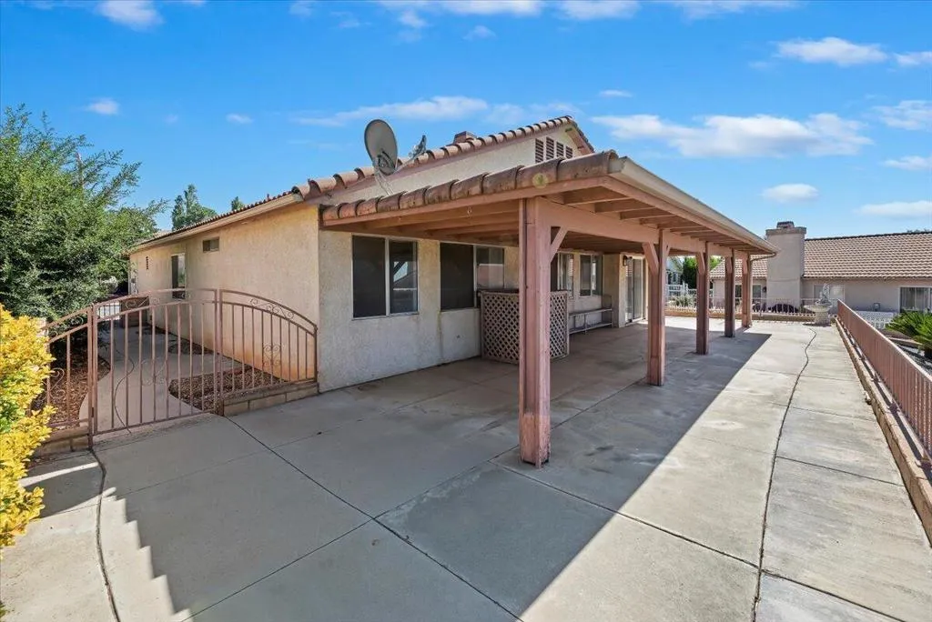 10751 Deerfield Drive, Cherry Valley, California 92223 home-pic-43