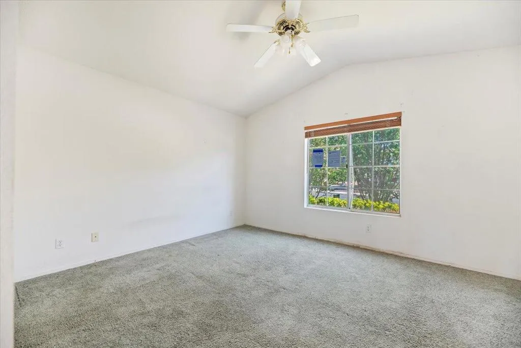 10751 Deerfield Drive, Cherry Valley, California 92223 home-pic-10