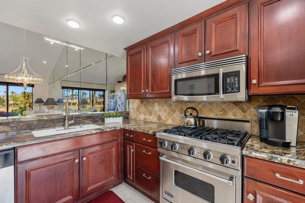 76198 Impatiens Circle, Palm Desert, California 92211 home-pic-11