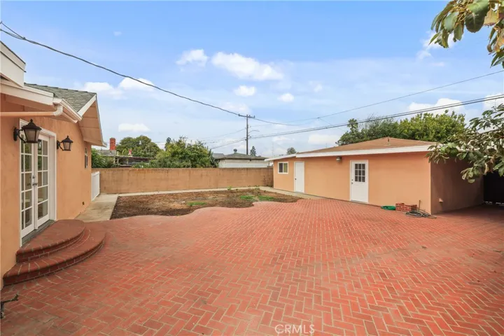 4223 Artesia, Torrance, California 90504