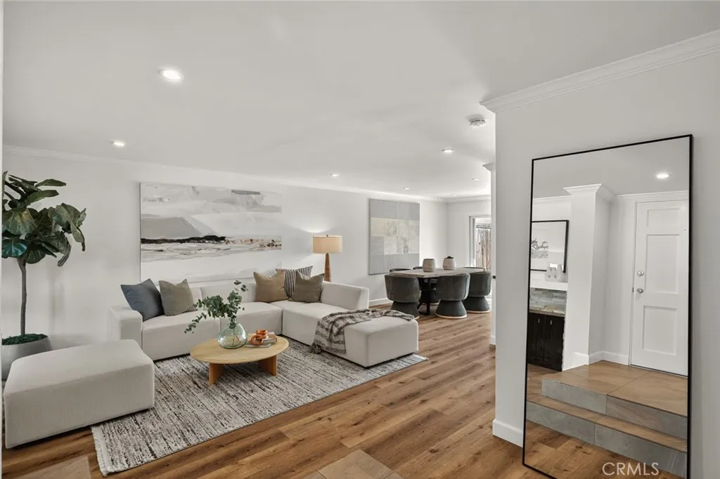 2428 Vista Hogar, Newport Beach, California 92660 home-pic-3