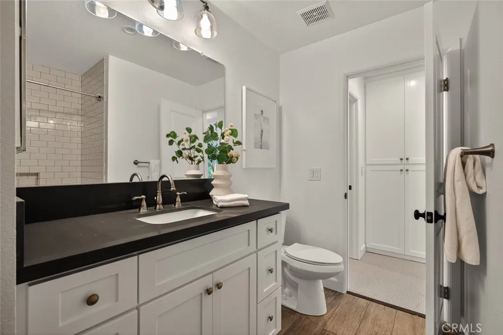 2428 Vista Hogar, Newport Beach, California 92660 home-pic-20